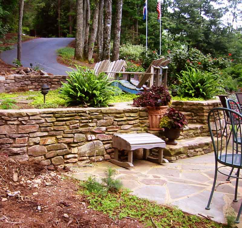 stone-ferns-seating